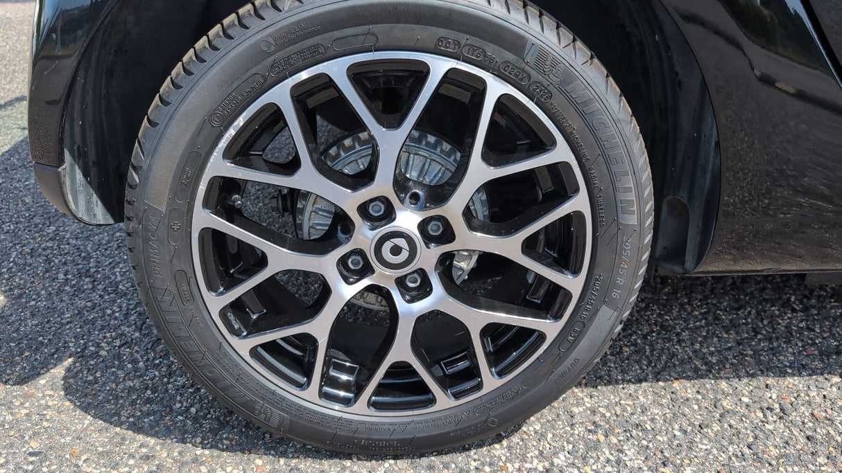 smart FORTWO COUPE EQ